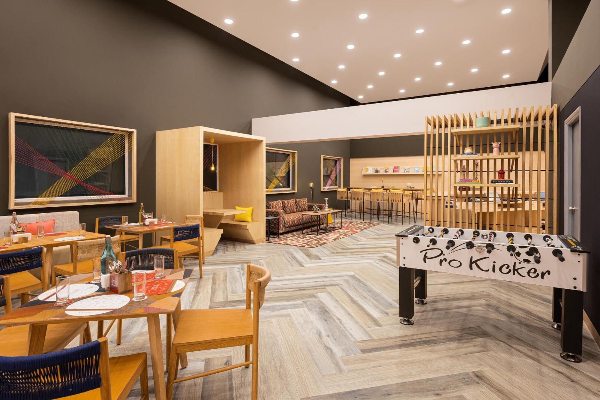 Ahmedabad Vastrapur Hotell Eksteriør bilde